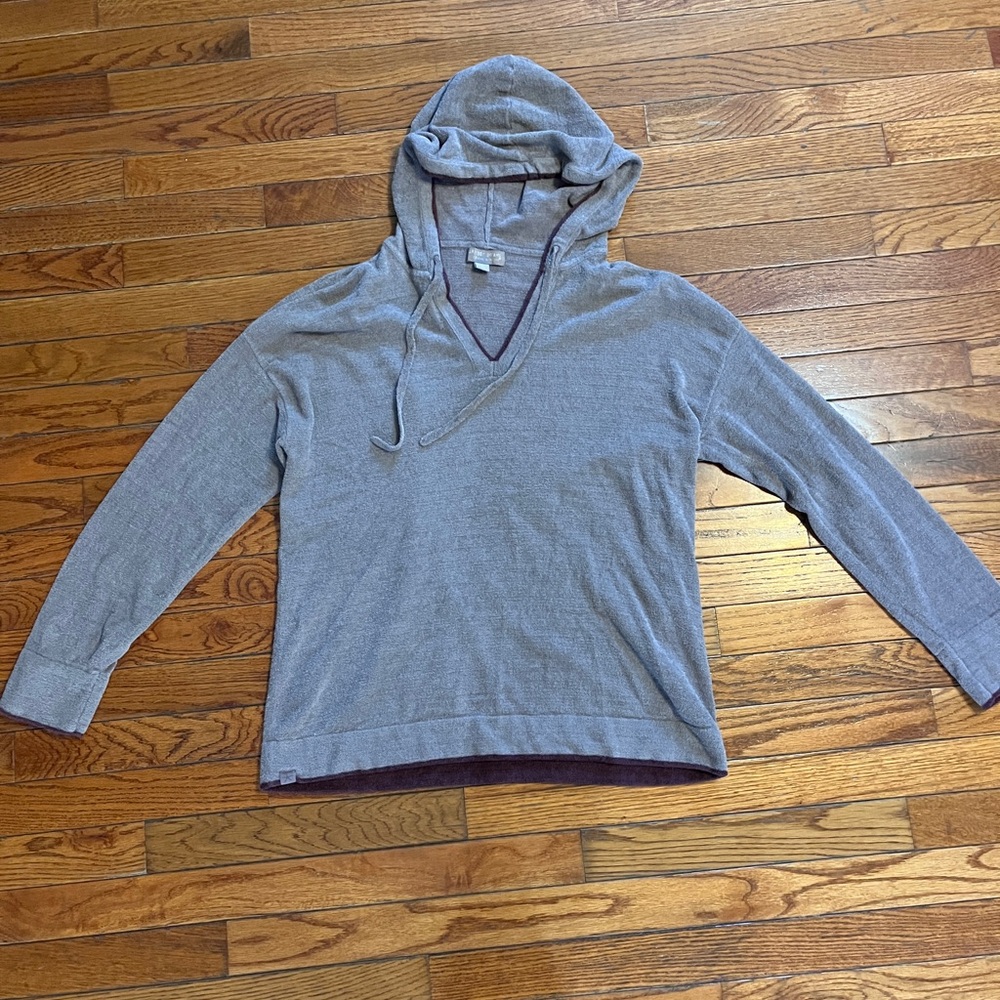 Barefoot Dreams V-Neck Gray Womens Viscose Soft Sweater